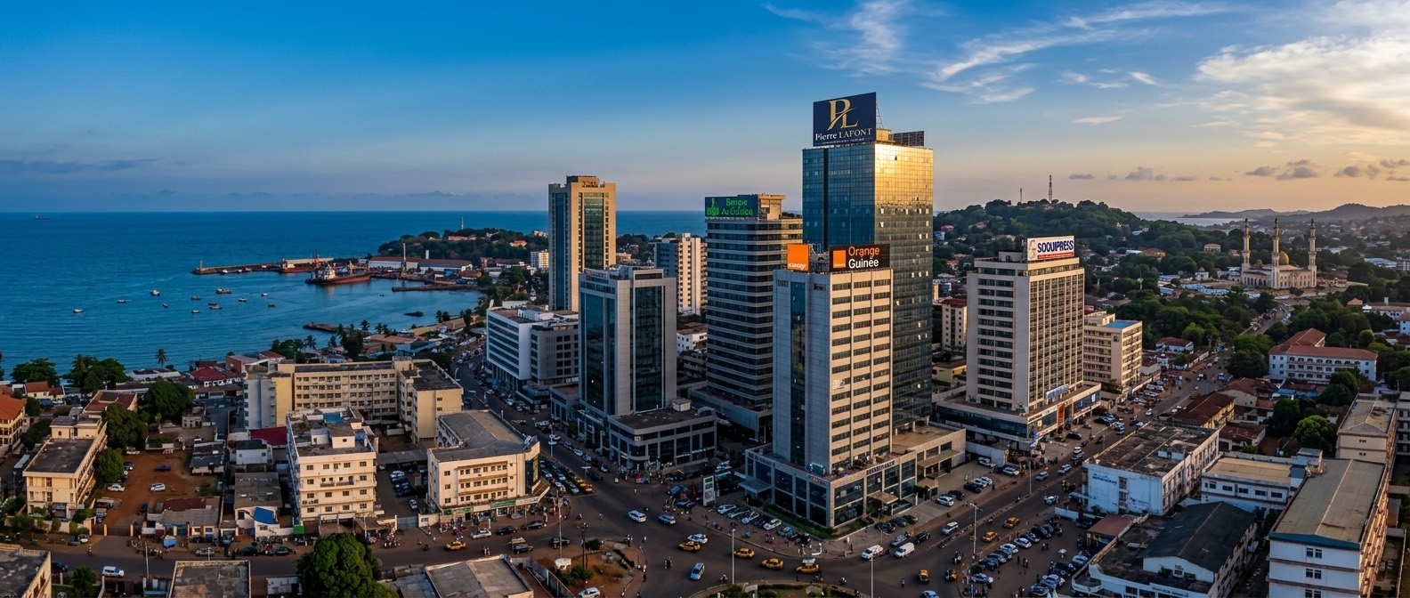 Vue aérienne du centre d'affaires de Conakry
